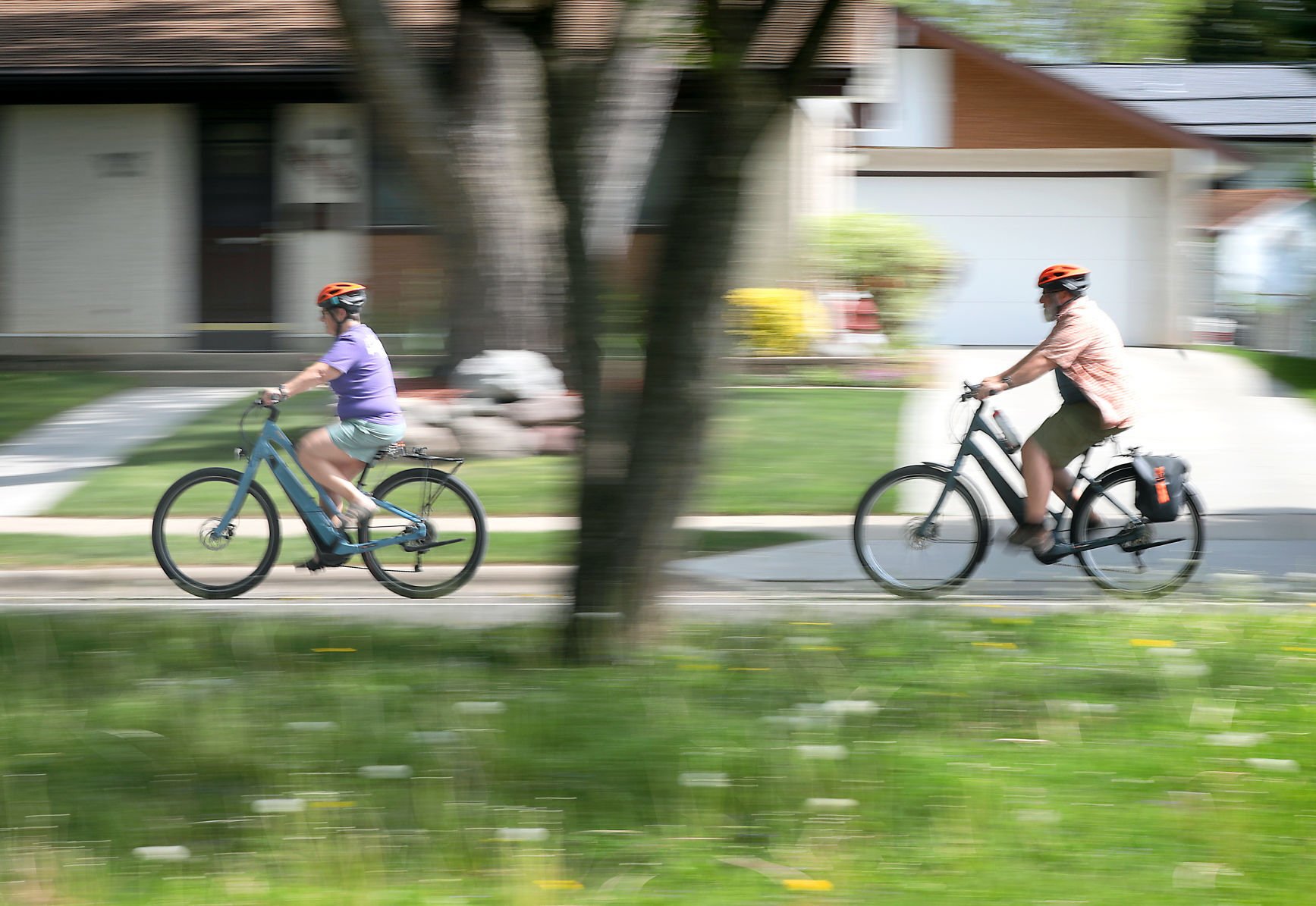 Wendy and Jeff Murkve riding bikes